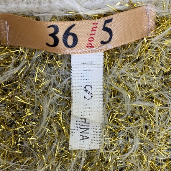 36 Point 5 Women’s Cropped Sweater S Cream Gold Fuzzy Glittery Dolman Sleeves. - Picture 4 of 12